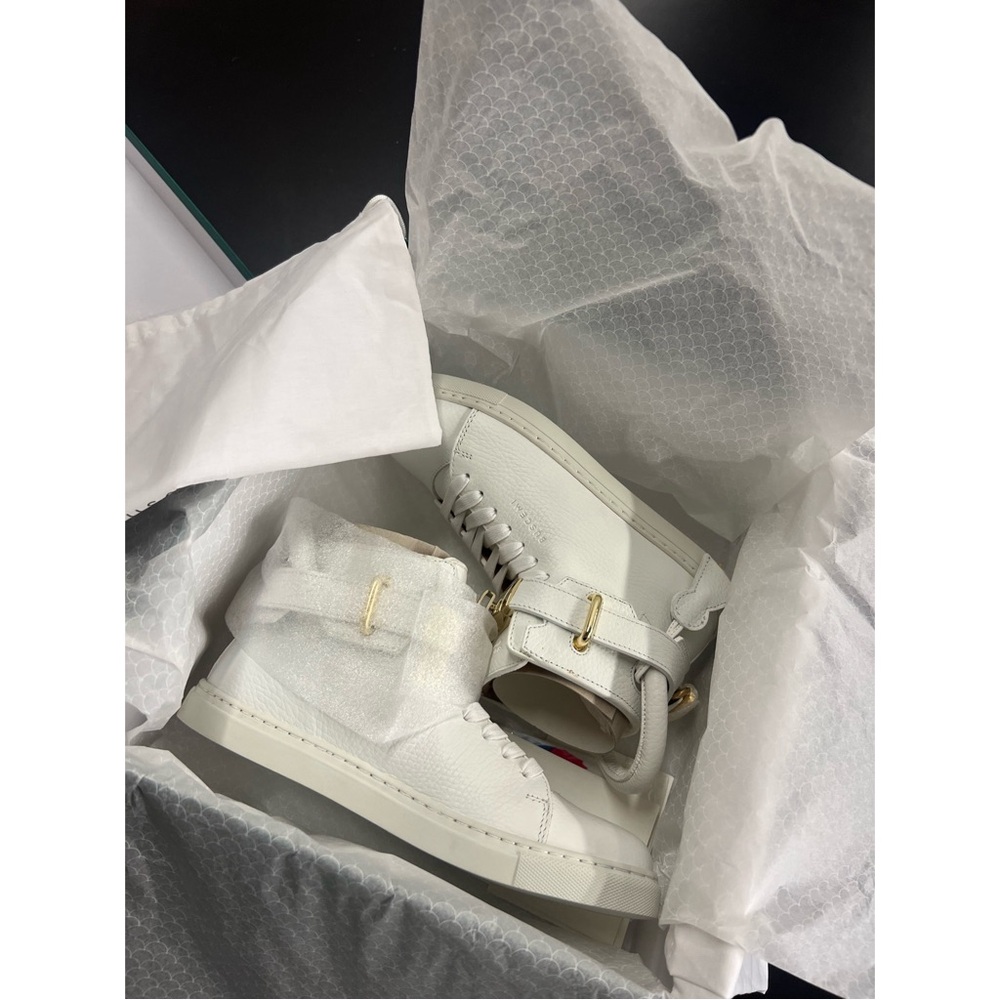 Buscemi Boots - Picture 4 of 7